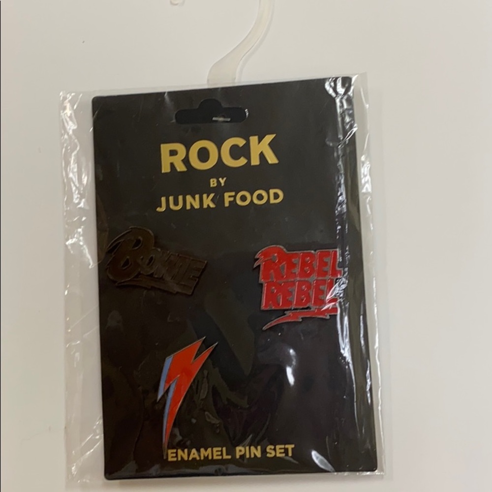Junk Food “Rock” David Bowie enamel pin set NWT
